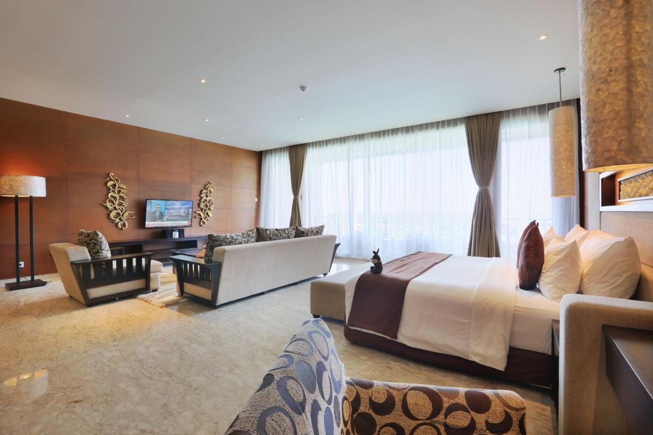 Ulu Segara Luxury Suites & Villas Нуса-Дуа Экстерьер фото